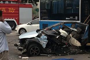图片报：皇马大巴在前往莱比锡路上遭丰田撞上，所幸无重大损伤
